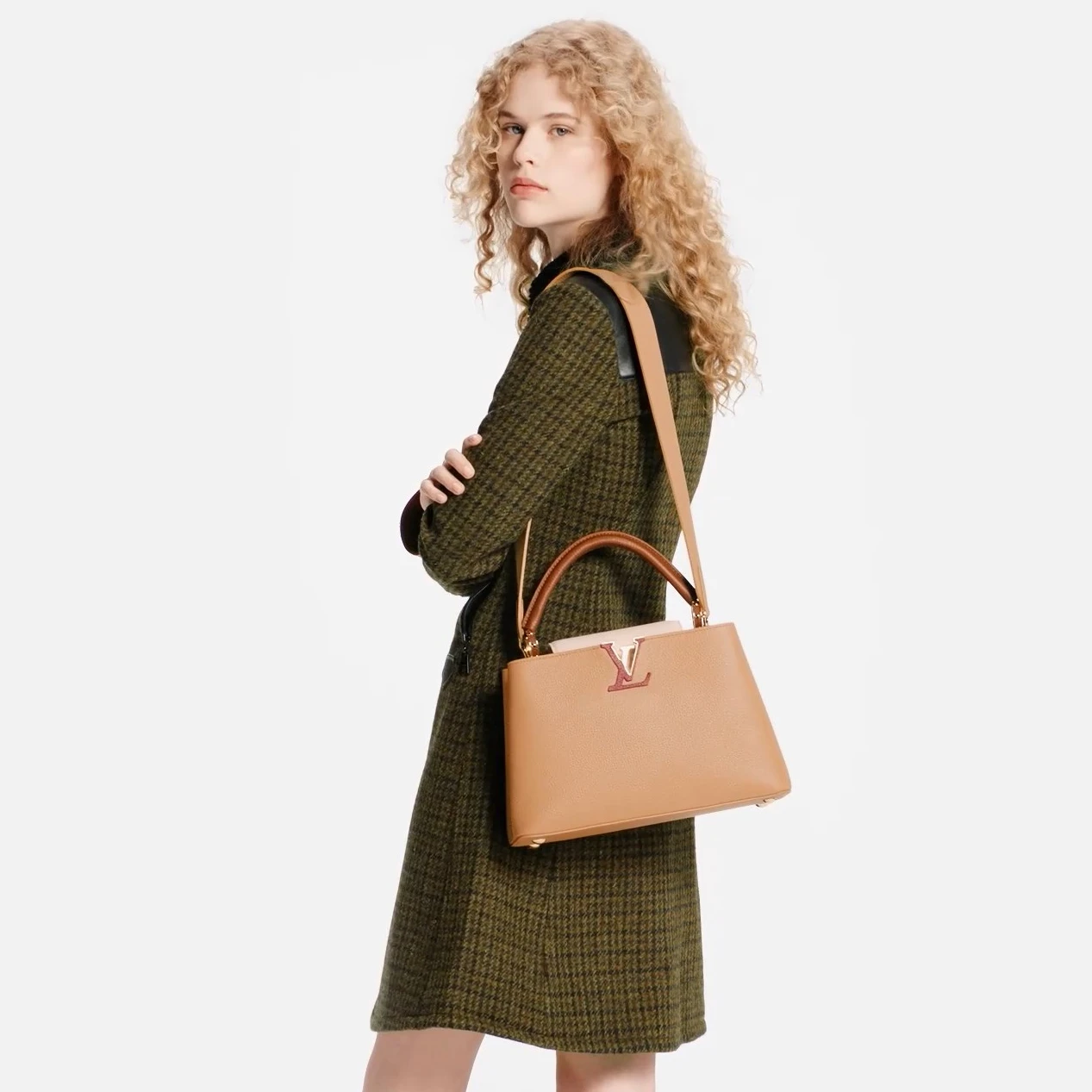 Top lv Louis Vuitton M20784 Capucines MM Arizona Wood