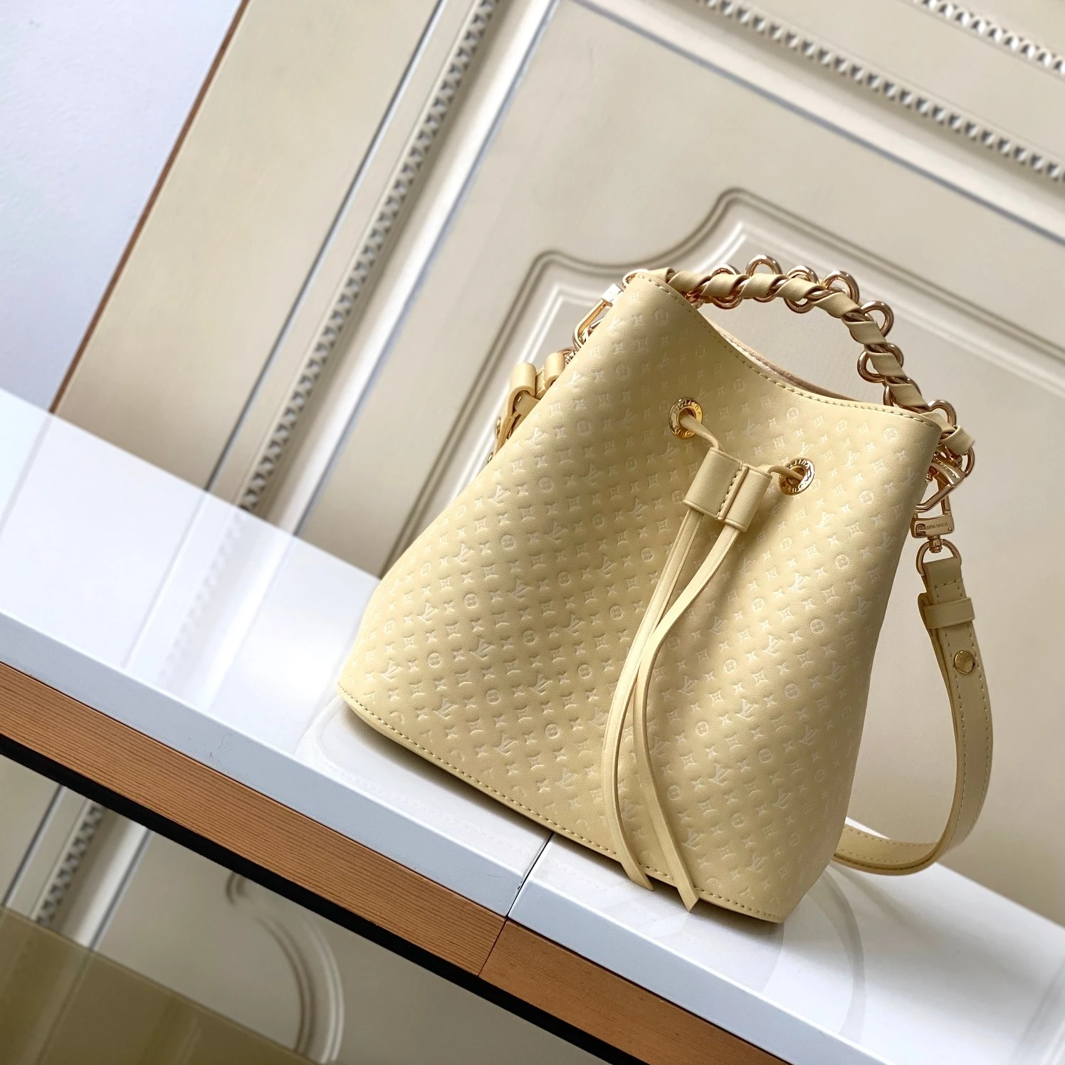 Replica bags Louis Vuitton M22599 Calfskin Yellow Néonoé BB