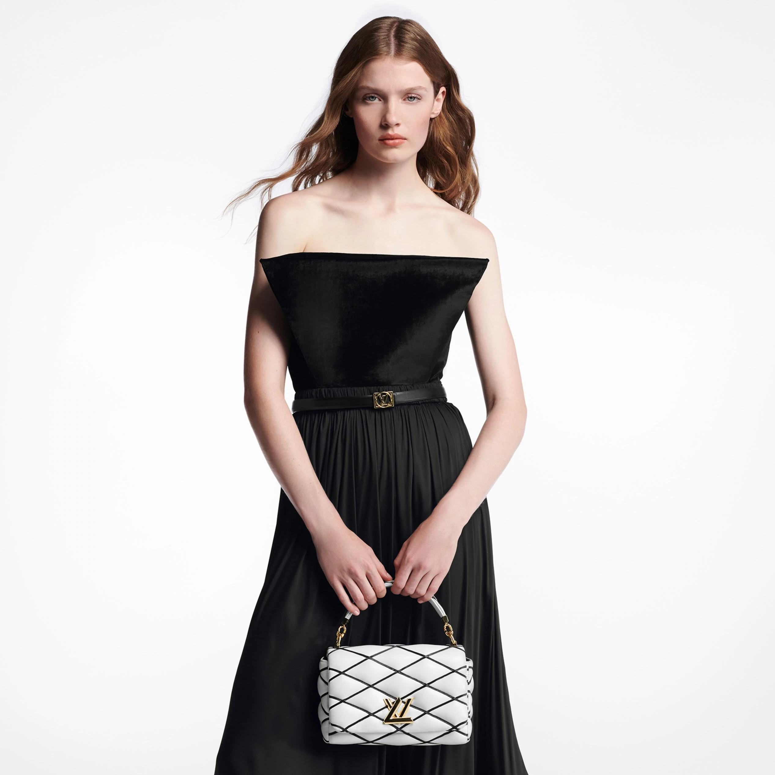 Louis vuitton locations Louis Vuitton M22890 GO-14 MM White Black