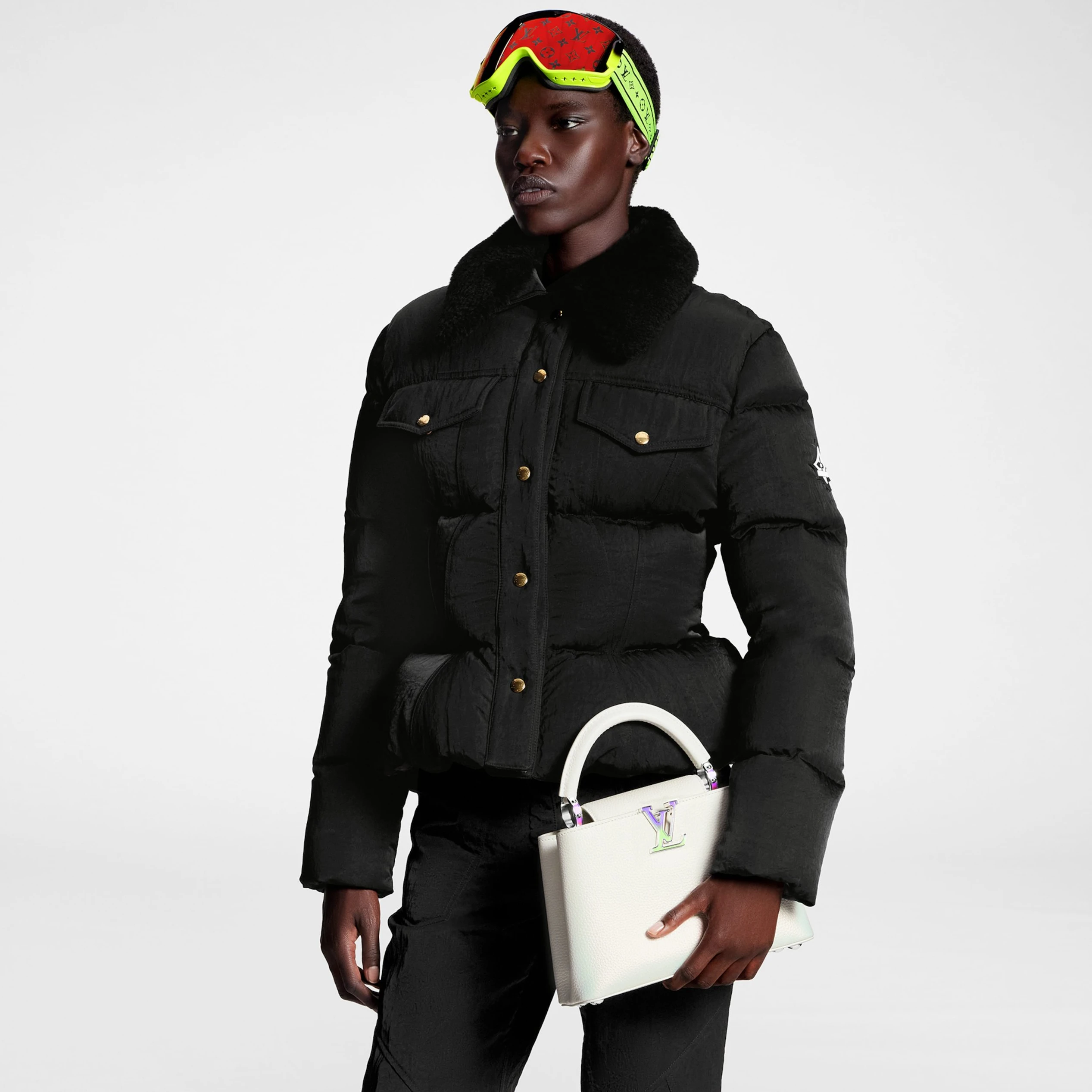 Top lv Louis Vuitton M23307 LV SKI Capucines BB Snow White