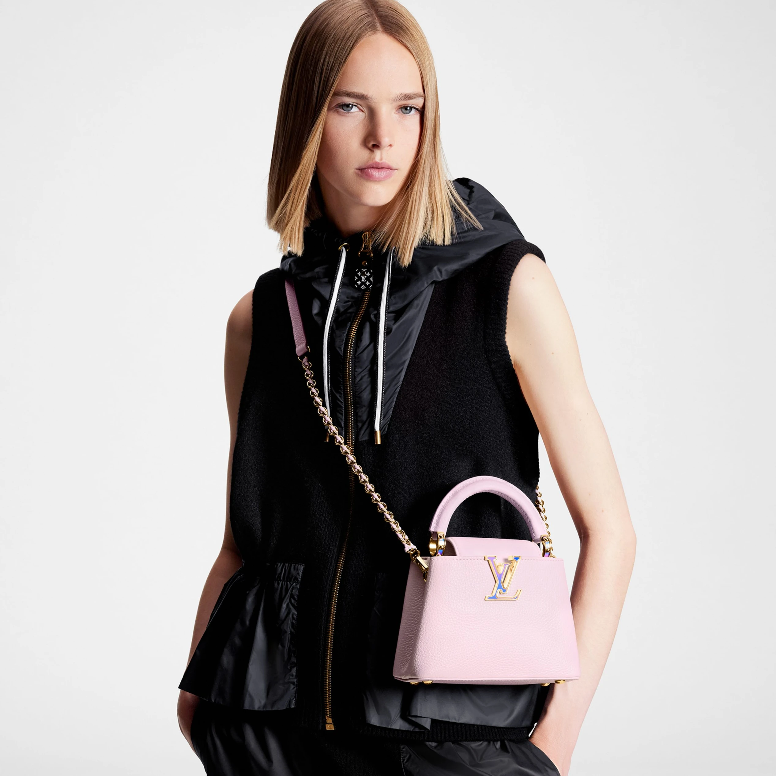 Replica bag Louis Vuitton M23326 LV SKI Capucines Mini Pearly Lilac