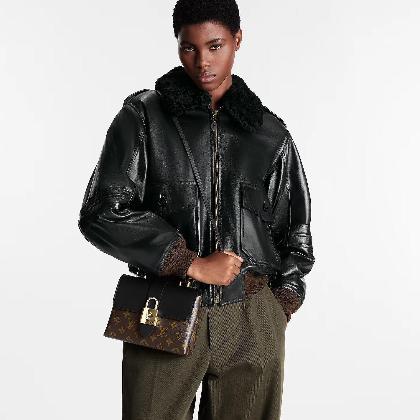 Mythick ru Louis Vuitton M44141 Locky BB
