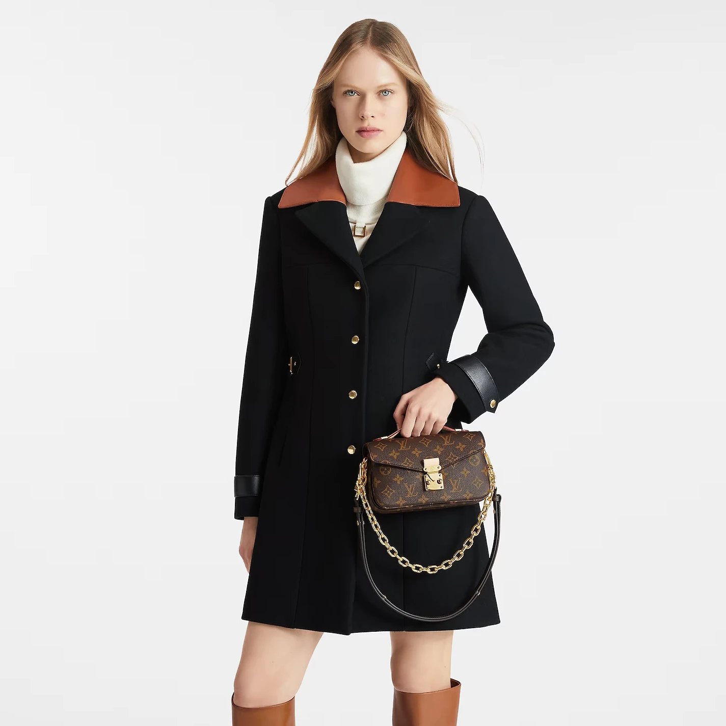 Replica bag Louis Vuitton M46279 Pochette Métis East West