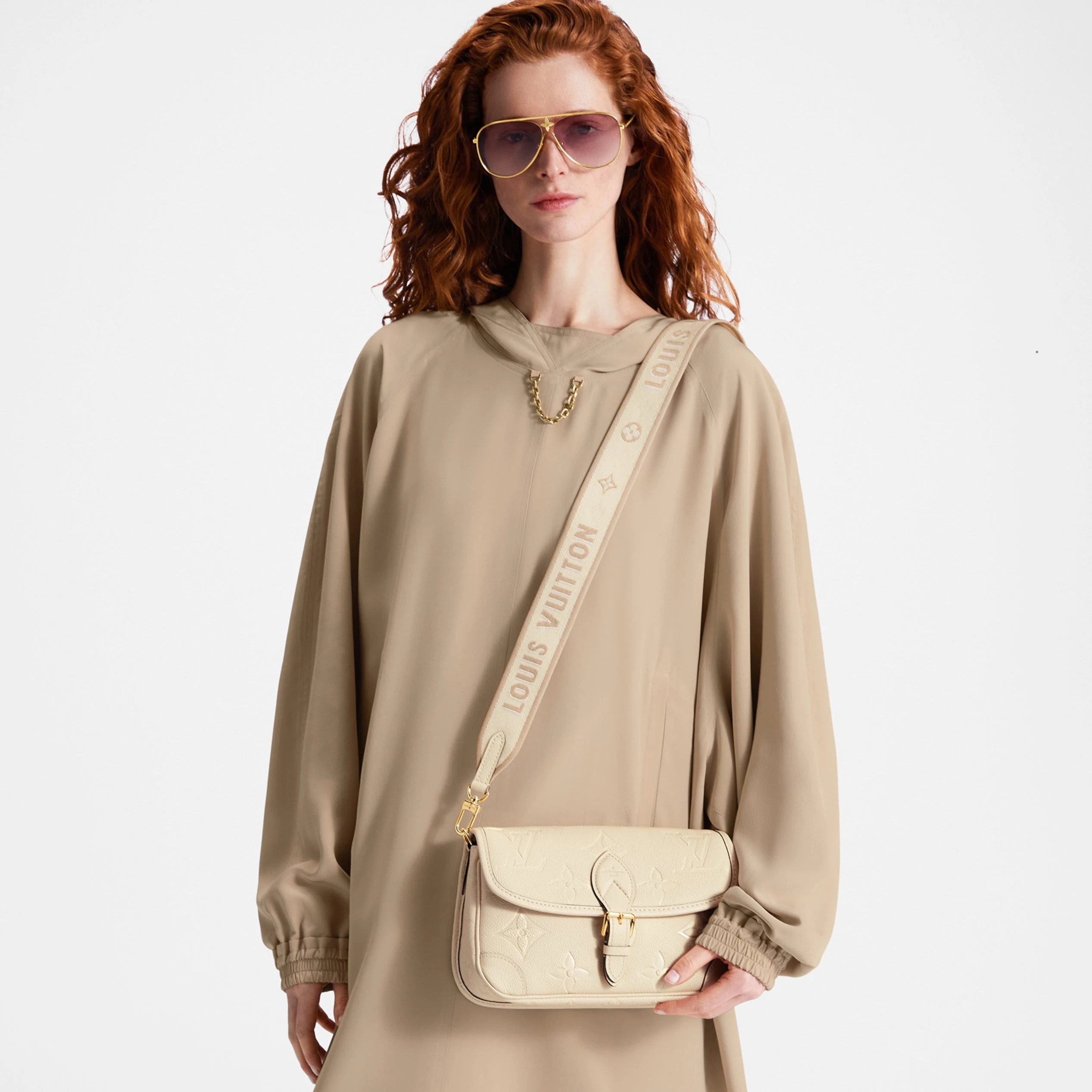 Mythick Louis Vuitton M46388 Diane Cream
