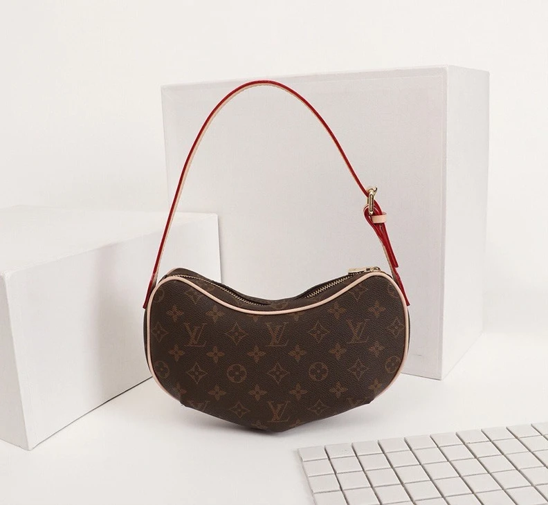 Top lv Louis Vuitton M51510 Pochette Croissant Shoulder Bag