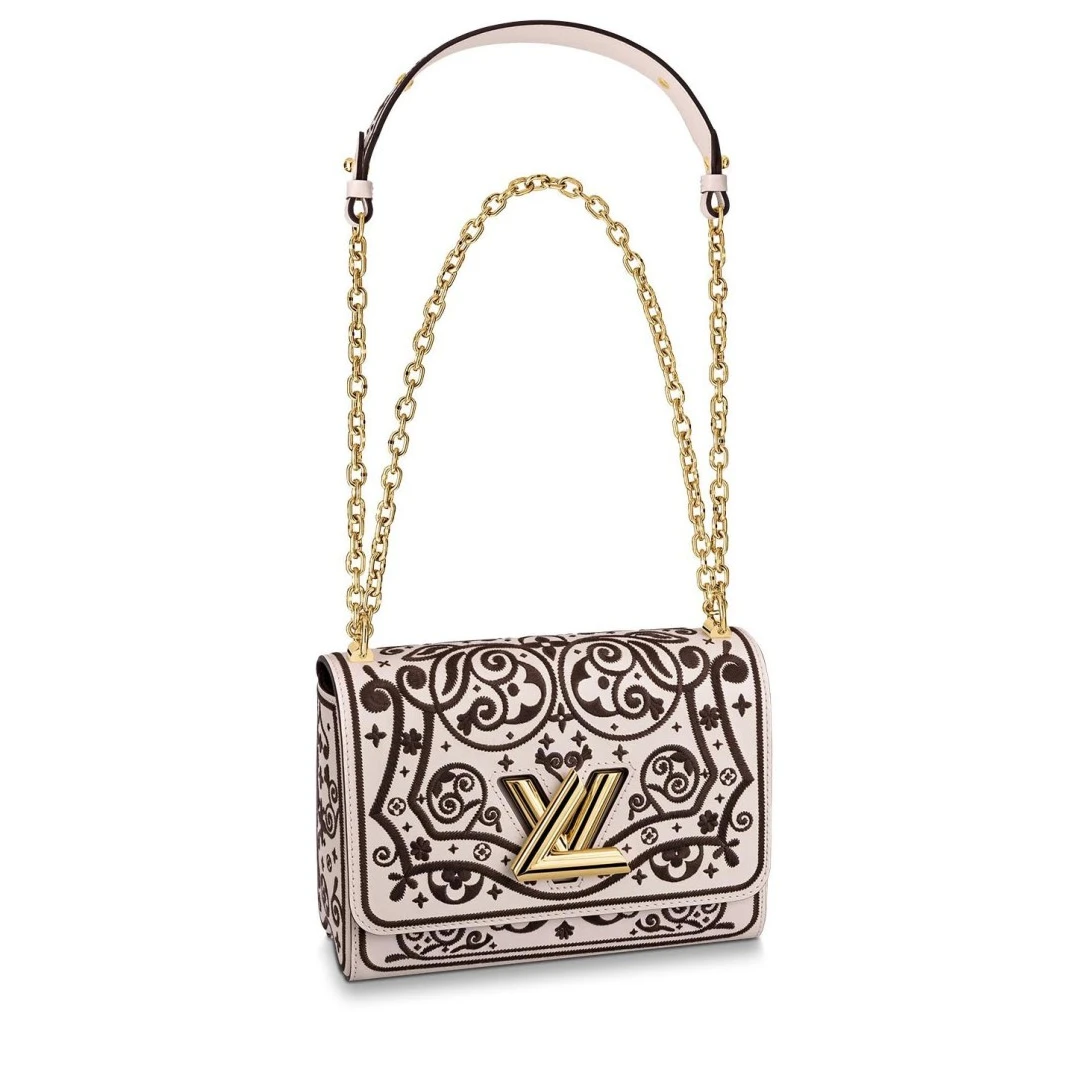 Louis Vuitton M53934 Twist MM