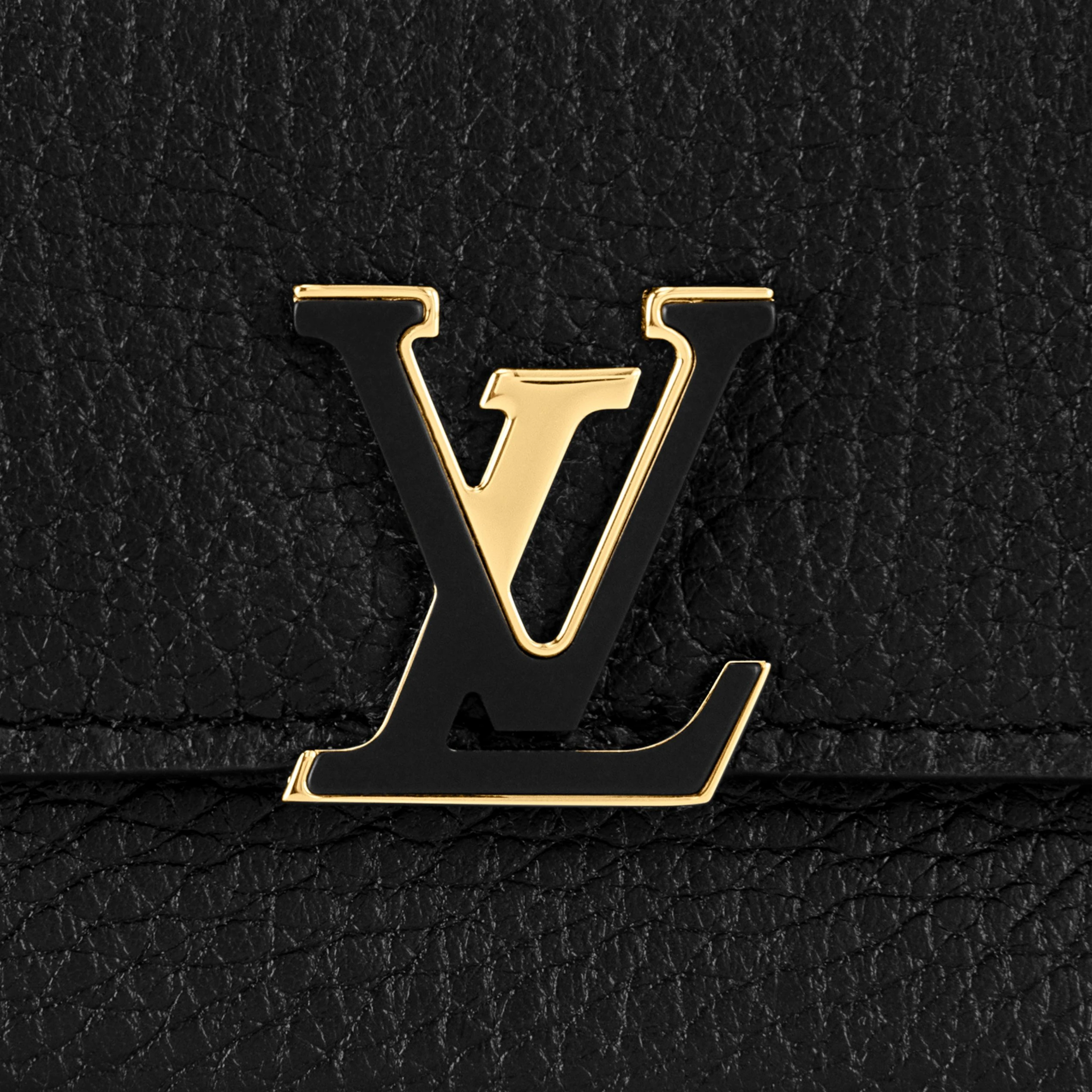 Top lv Louis Vuitton M68587 Capucines XS Wallet Black