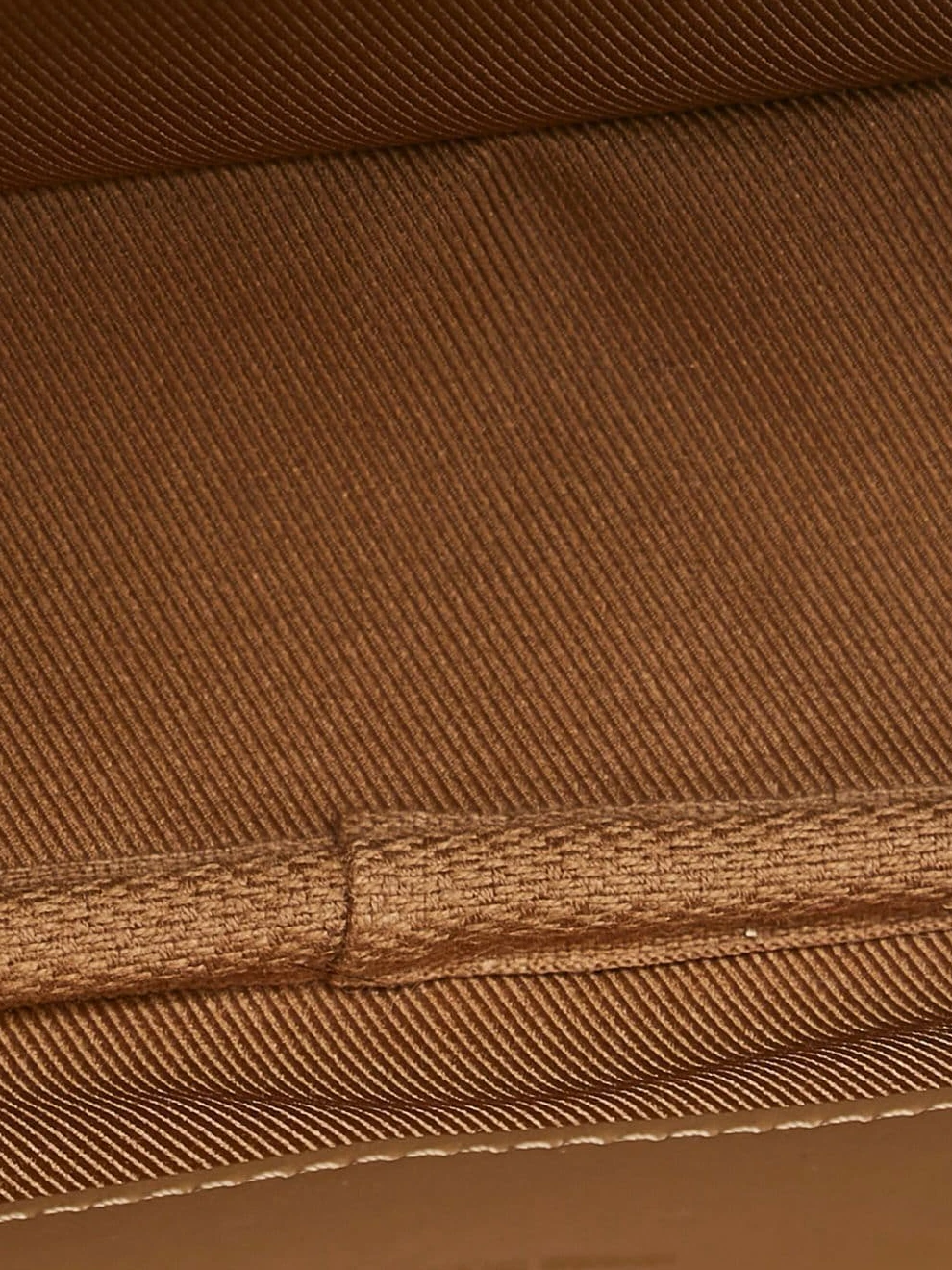 Mythick Louis Vuitton M80446 Utility Crossbody