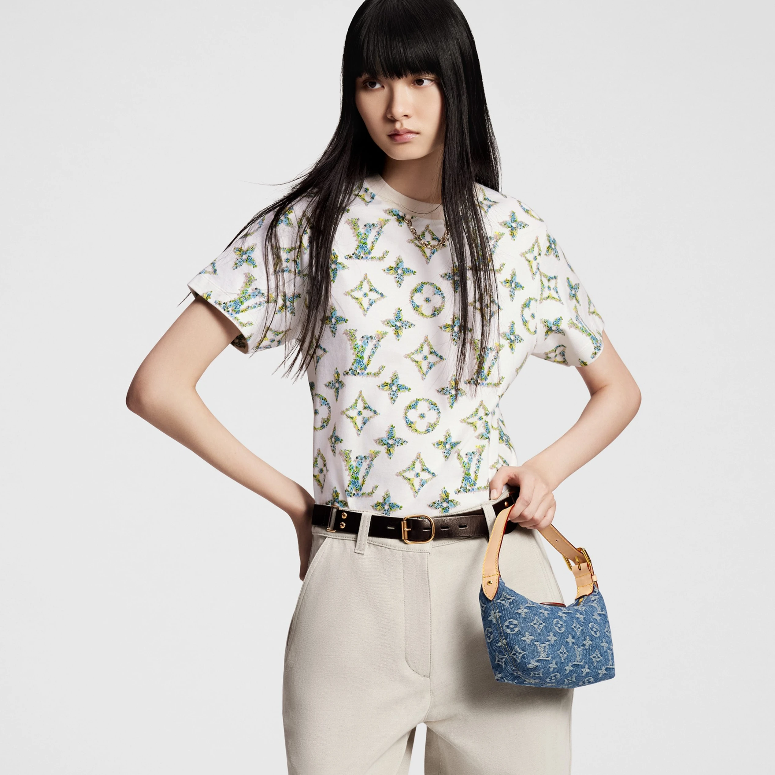 Replica bags Louis Vuitton M82949 Hills Pochette Denim Blue