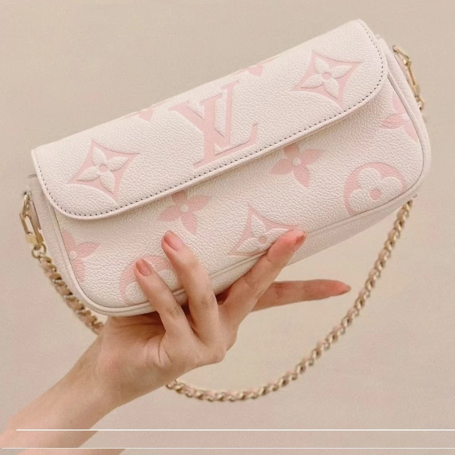 Mythick.ru Louis Vuitton M83026 Wallet on Chain Ivy Chamallow Pink