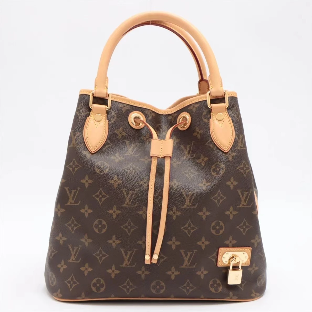 Louis Vuitton Monogram Canvas Neo M40372