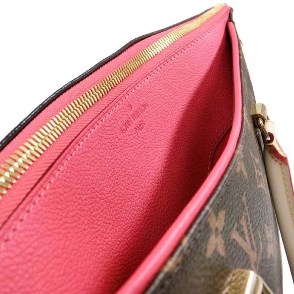 Mythick.ru Louis Vuitton Monogram Canvas Pallas M50067 Litchi