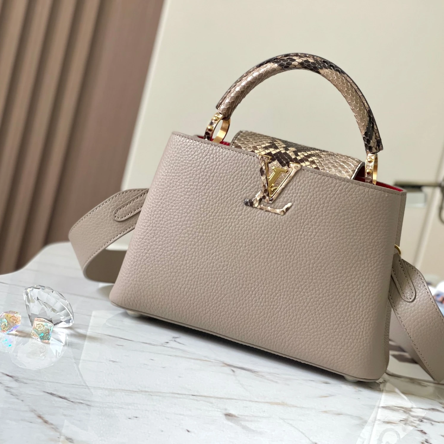 Replica bags lv Louis Vuitton N82068 Capucines BB Steeple Gray