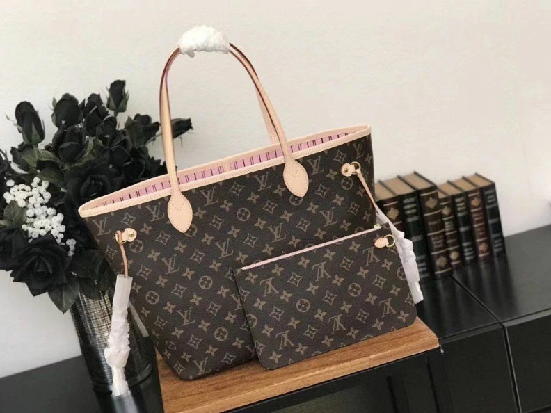Louis vuitton locations Louis Vuitton Neverful MM M50366
