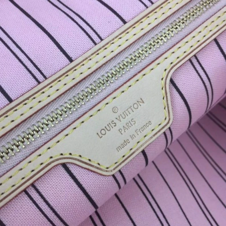 Louis vuitton locations Louis Vuitton Neverful MM M50366
