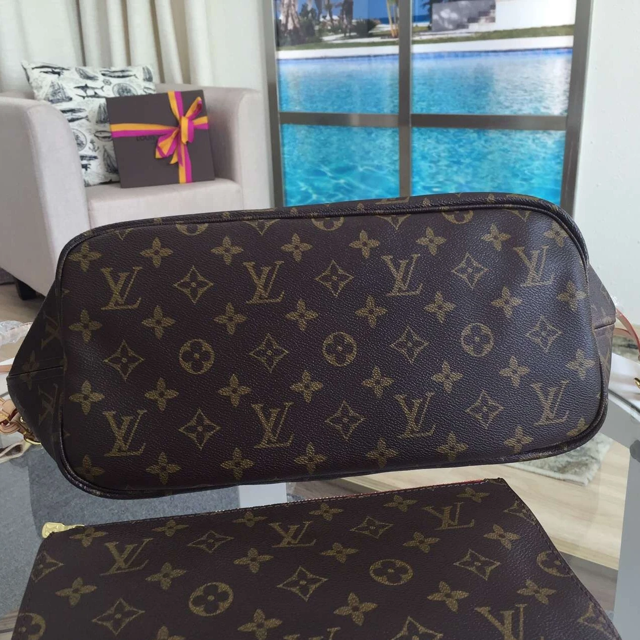 Replica bags Louis Vuitton Neverfull MM Bag Monogram Canvas M40996
