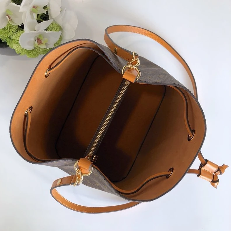 Mythick Louis Vuitton Néonoé Yellow Monogram M43430