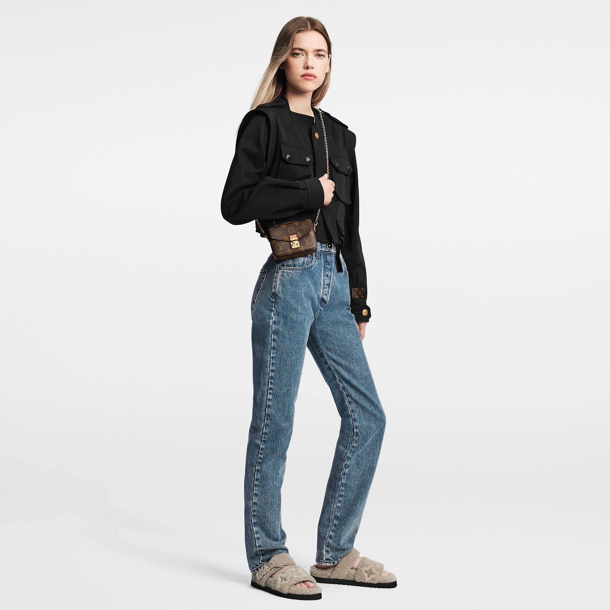Louis vuitton locations Louis Vuitton Paseo Flat Comfort Mules Nude 1AACSC