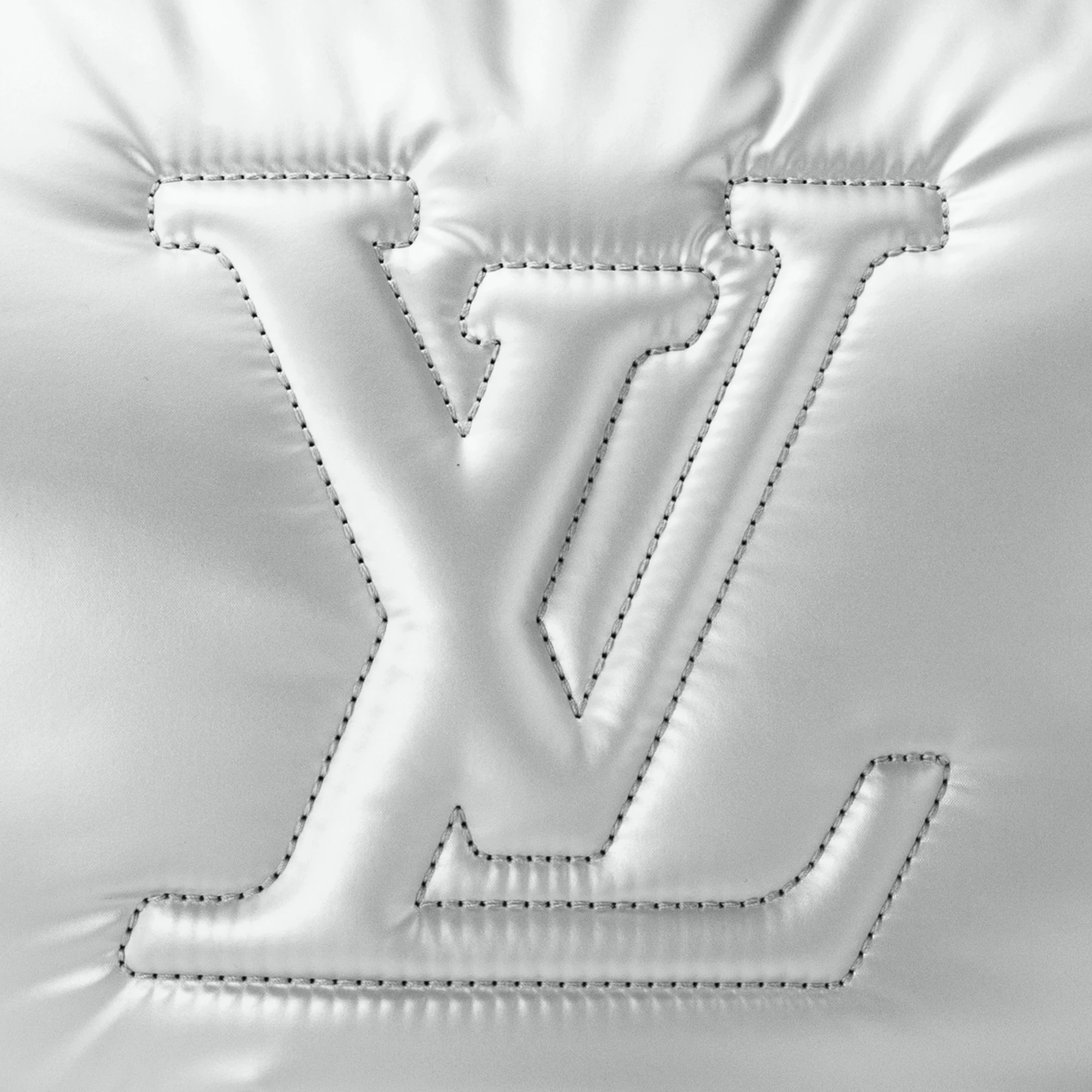 Replica bag Louis Vuitton Pillow Maxi Bumbag M20971 Silver