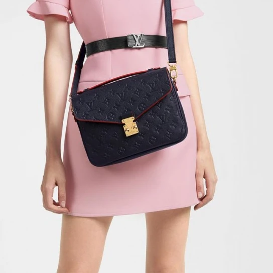 Lv belts replica Louis Vuitton Pochette Metis Navy M44071 Pink M44018 Black M41487