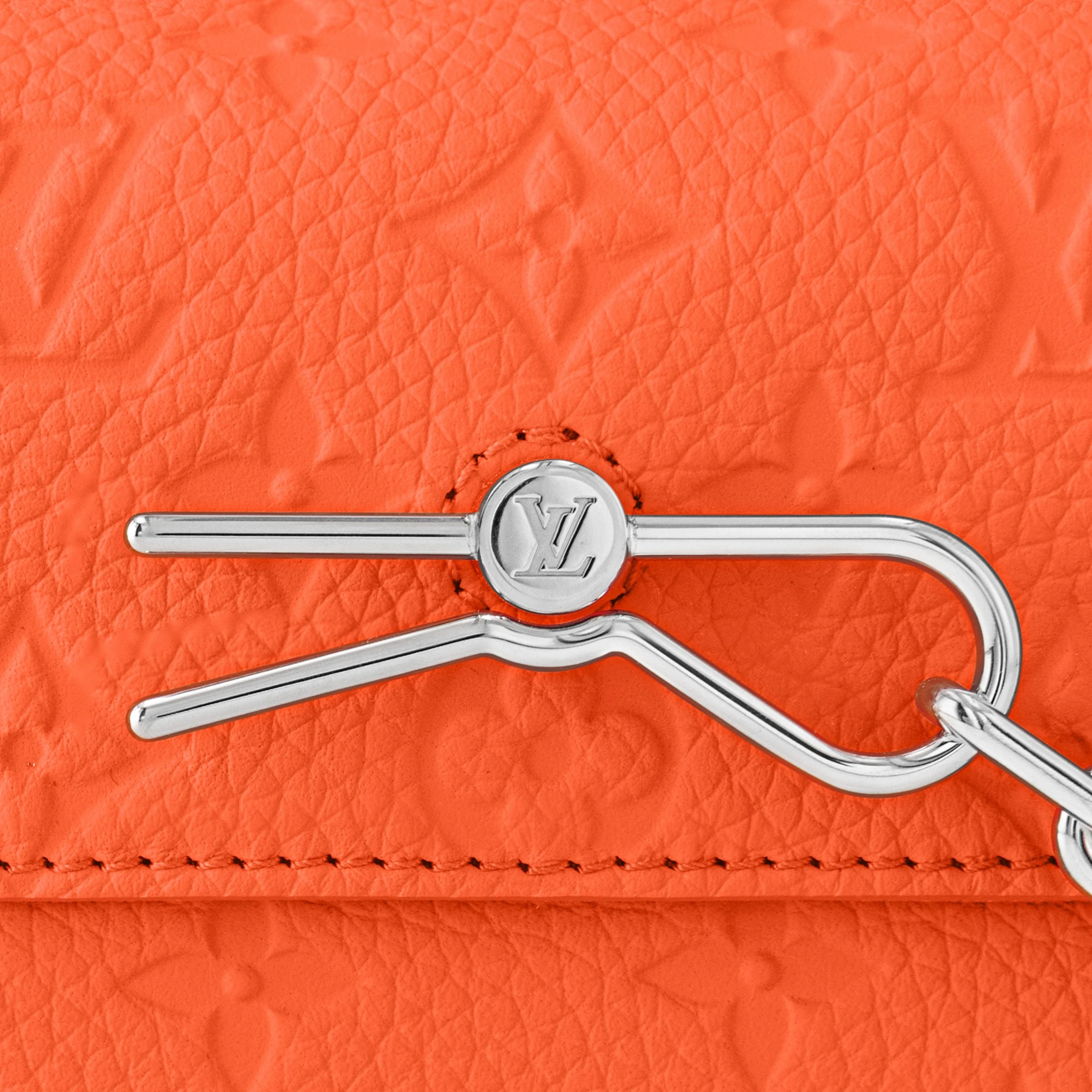 Louis vuitton locations Louis Vuitton Steamer Wearable Wallet M82916 Orange