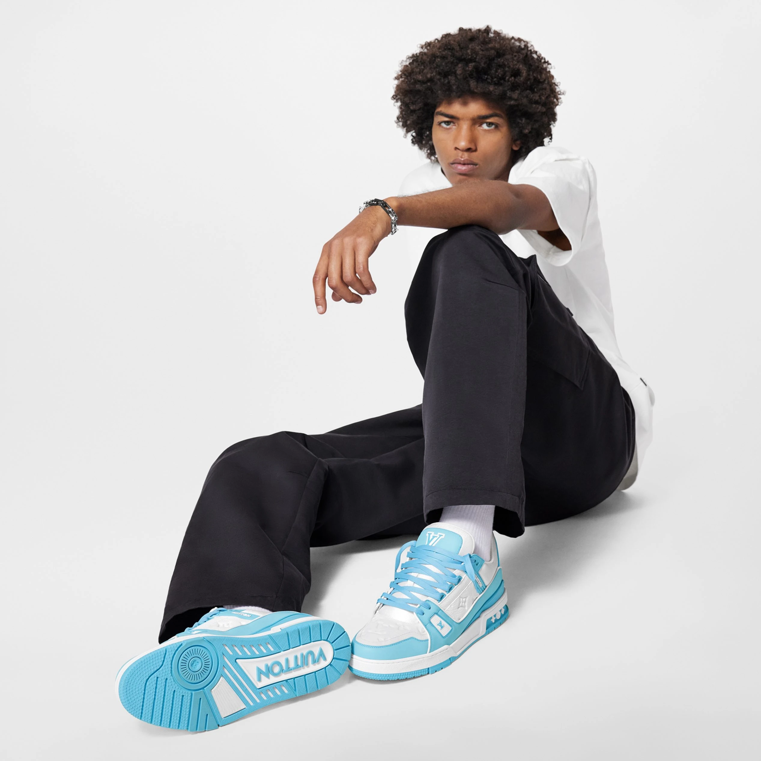 Replica bag Louis Vuitton Trainer Sneaker Sky Blue 1ABOFM