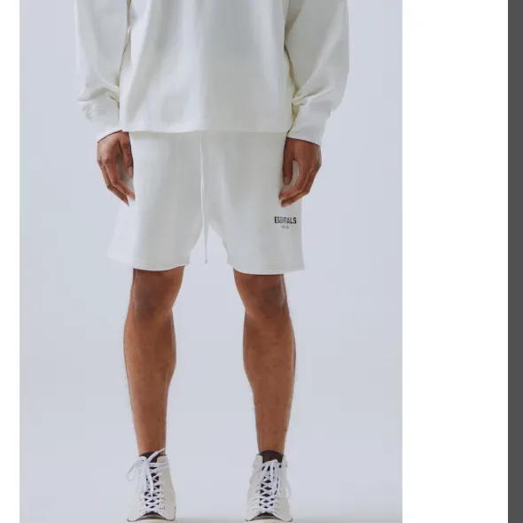 FEAR OF GOD FOG Essentials 20FW Double Line Reflective Drawstring Shorts Black Washed Water Black Rice White Rice Yellow Light Flower Grey Deep Flower Grey Camel Medium Grey Matcha Green God Grey Brown S M L XL