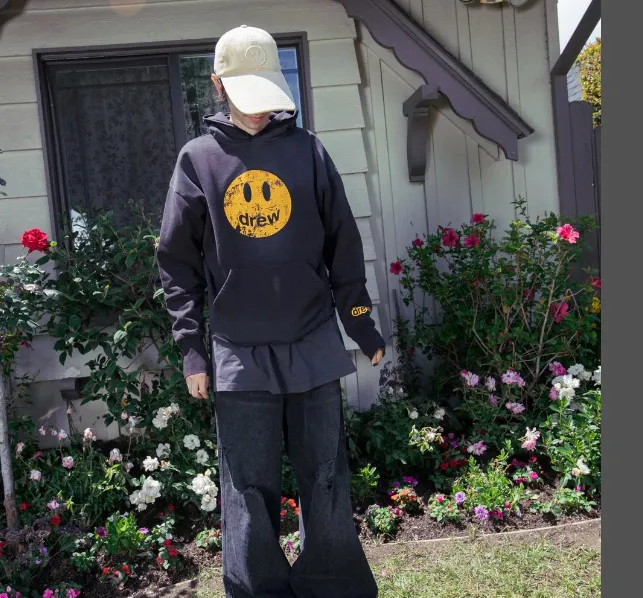 DREW HOUSE MASCOT HOODIE Cartoon smiley face, cracked and distressed, vintage print with plush hooded sweatshirt, metal gray, S M L XL