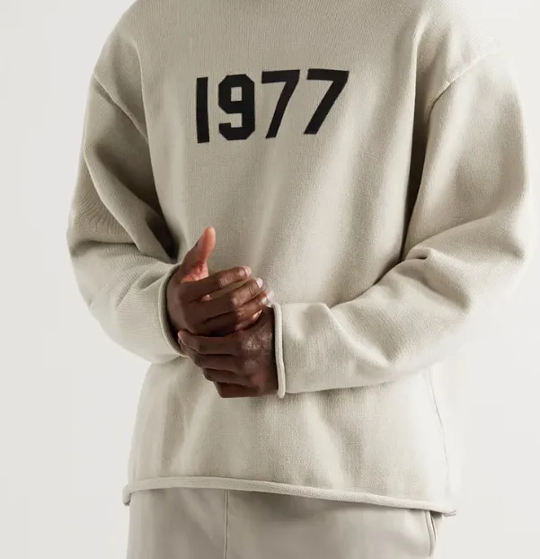 FEAR OF GOD ESSENTIALS 1977 Digital Plush Embroidery Round Neck Sweater Knitted Sweater in White and Black S-XL