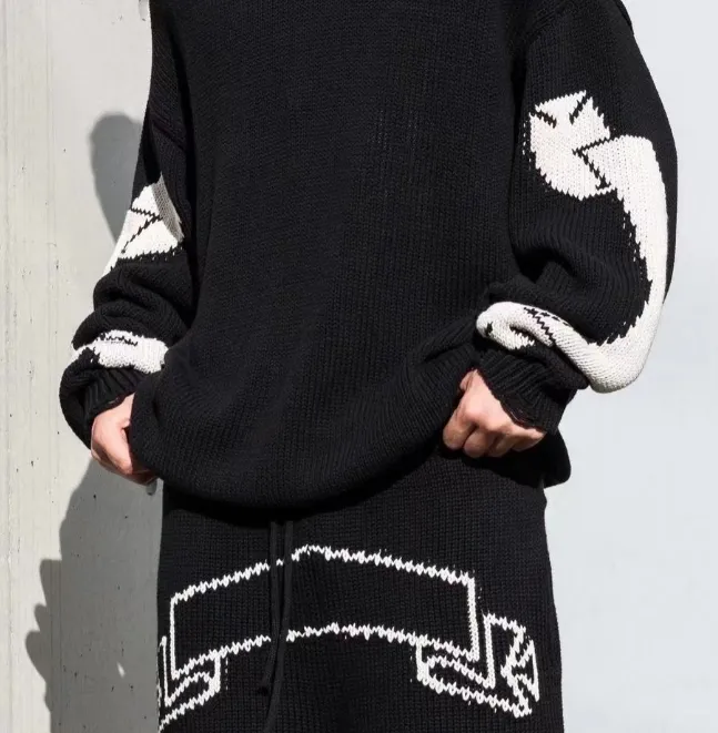 ASKYURSELF Roll Damaged Knitted Round Neck Sweater Black S-XL