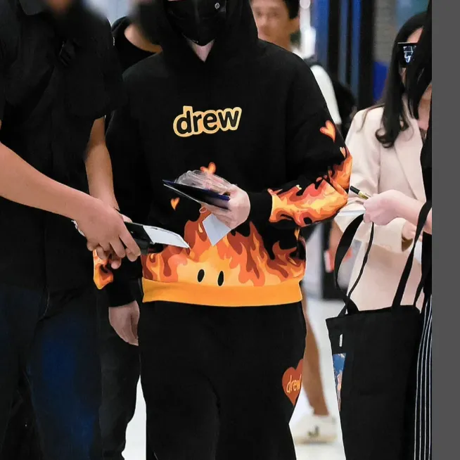 269 pieces of Yixing's same style DREAM HOUSE fire hoodie flame smiley face logo letter print hooded fleece sweatshirt black jujube red S M L XL