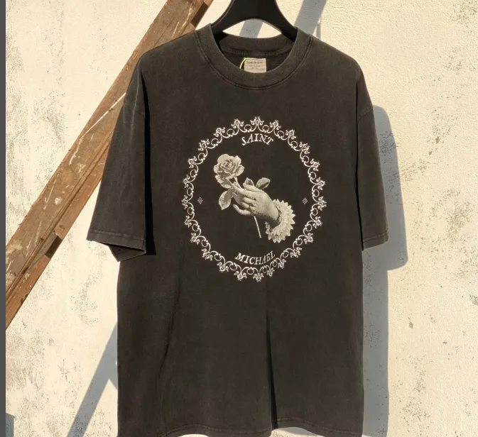 JERRY Same Style SAINT MICHAEL Handheld Rose Collaboration FOG White Dove Limited Edition High Street Retro Heavy Old Washed Vintage Short Sleeve Size: S M L XL Note: Our company has applied for art copyright for this pattern