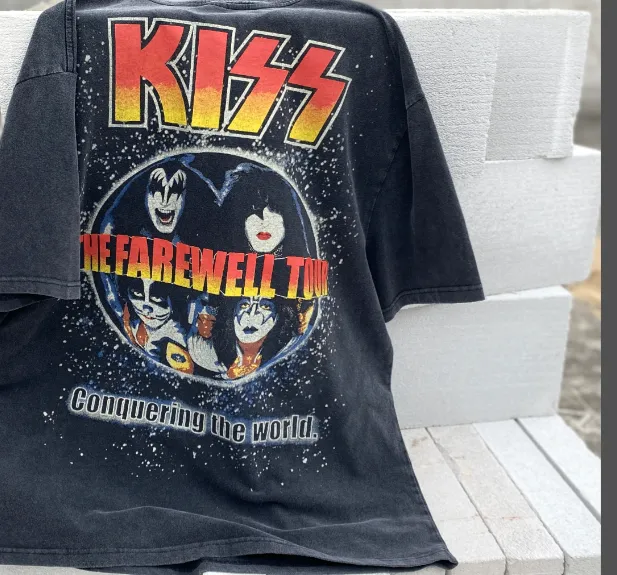 Large area white ink direct spray printing, heavy washing water for vintage texture, Kiss heavy metal rock band 