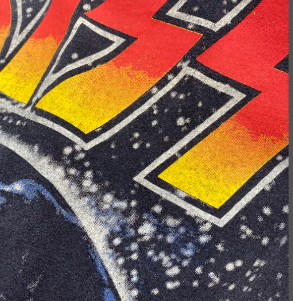 Large area white ink direct spray printing, heavy washing water for vintage texture, Kiss heavy metal rock band 