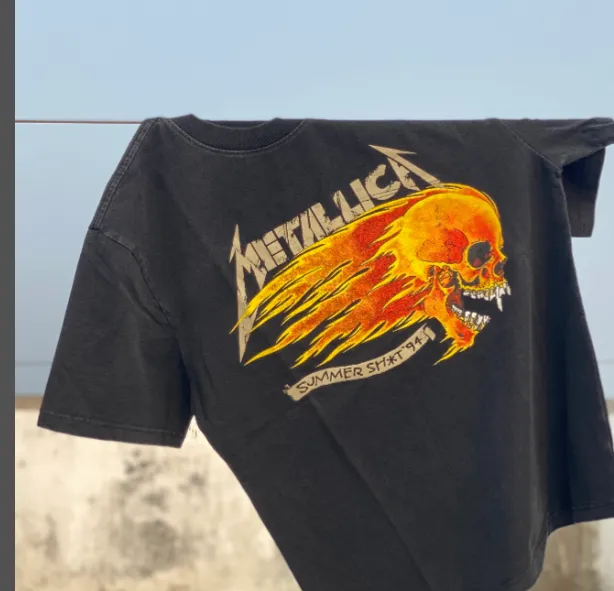 METALLICA Flame Skull Limited Edition Vintage Vintage Vintage Washed Water Vintage Tee Size: S M L XL