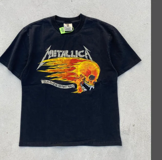 METALLICA Flame Skull Limited Edition Vintage Vintage Vintage Washed Water Vintage Tee Size: S M L XL