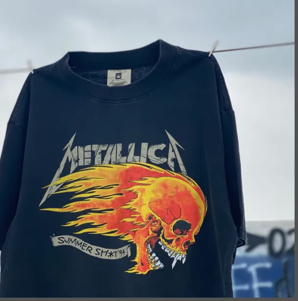 METALLICA Flame Skull Limited Edition Vintage Vintage Vintage Washed Water Vintage Tee Size: S M L XL