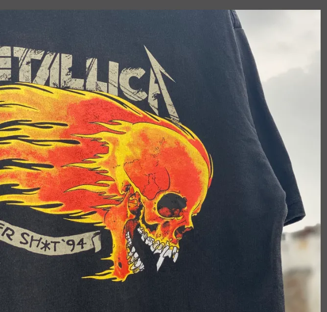 METALLICA Flame Skull Limited Edition Vintage Vintage Vintage Washed Water Vintage Tee Size: S M L XL