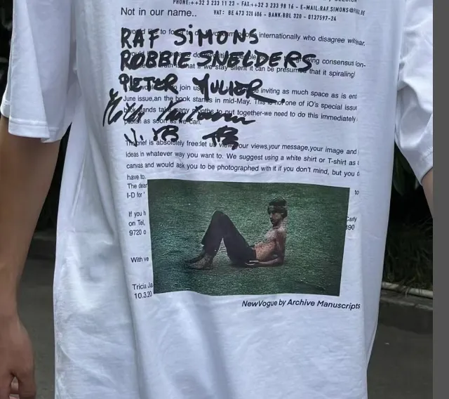 New Vogue × Raf Simons Character Photo Letter Printed Short sleeved T-shirt White Size 1, 2, 3