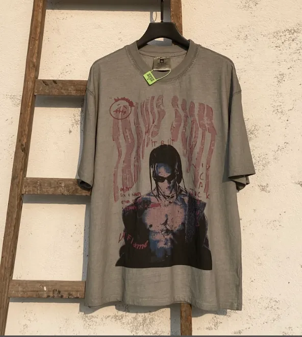 Travis Scott Tour Portrait White Ink Direct Spray Print West Coast Hip Hop Style Version Heavy Weight Aging Laundry Craftsmanship High Street Short Sleeve Special Cement Grey Texture Invincible Texture Size: S M L XL