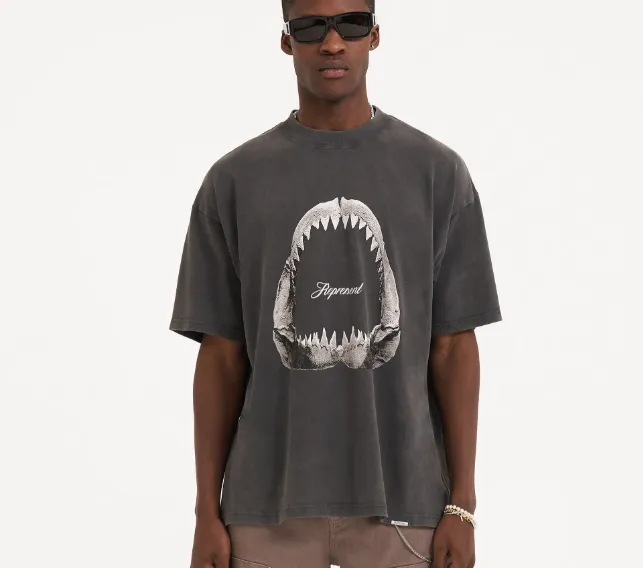 Representative Shark Teeth Logo Printed Retro Short Sleeve T-shirt, Aged Black and White, Black S-XL Size