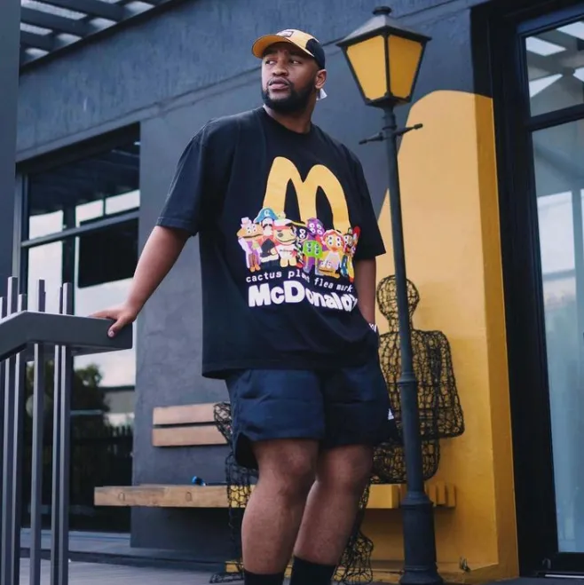 ￥129 CPFM.  X McDonald's collaboration smiley face burger family logo foam printed short sleeved t-shirt