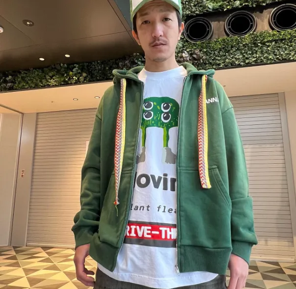 ￥109 CPFM.  McDonald's collaborates on a four eyed monster logo foam printed short sleeved t-shirt