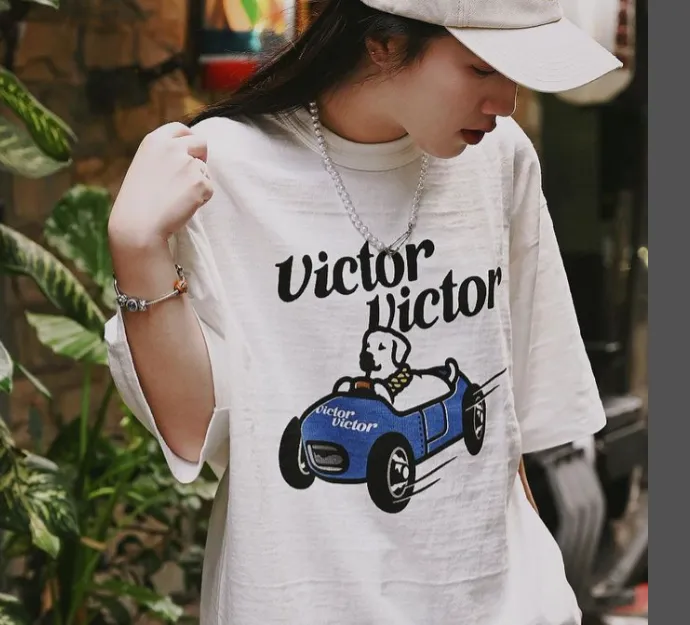 MAN MADE VICTOR VICTOR T-SHIRT Racing Dog English Logo Printed Bamboo Cotton Cylinder Short Sleeve T-shirt