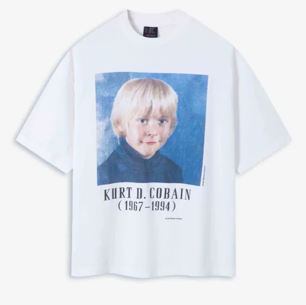 KURT COBIN Memorial CHILD VINTAGE PHOTO TEE American Retro Vintage Childhood Science Personal Portrait English Printed Short sleeved T-shirt