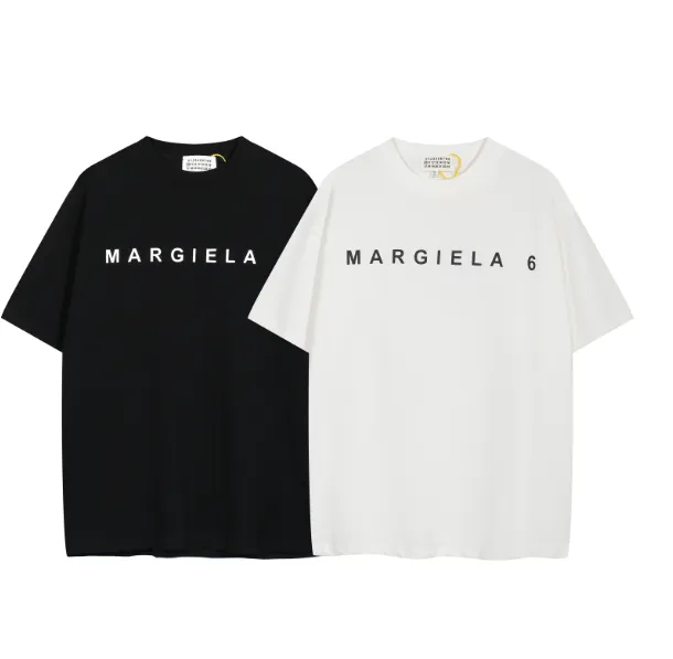 Maison Margiela MM6 Margiela Letter Printed Short sleeved T-shirt Black and White Size 46 Size 48 Size 50 Size 52