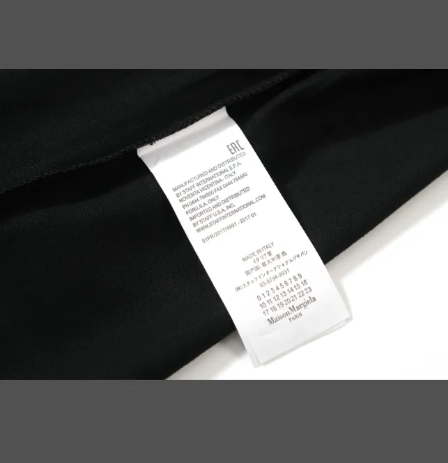 Maison Margiela MM6 Margiela Letter Printed Short sleeved T-shirt Black and White Size 46 Size 48 Size 50 Size 52