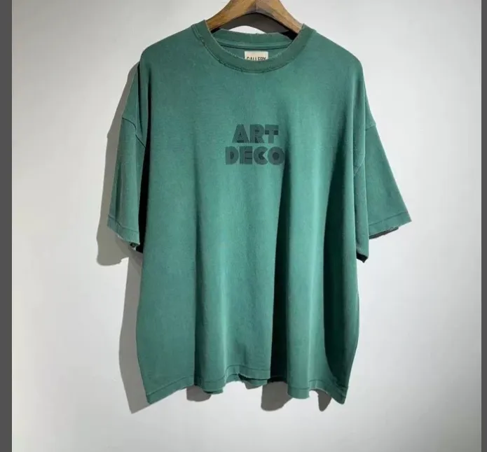 Gallery Depot. Wear and tear printed short sleeved T-shirt green S-XL