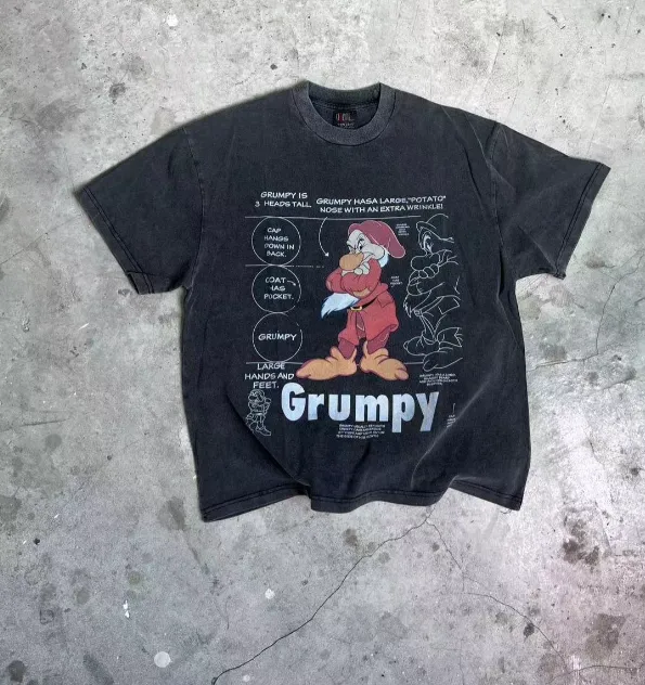 90S GRUMPY DISNEY VINTAGE T-SHIRT Retro American Vintage Washed and Used Disney Dwarfs Cartoon Printed Short sleeved T-shirt