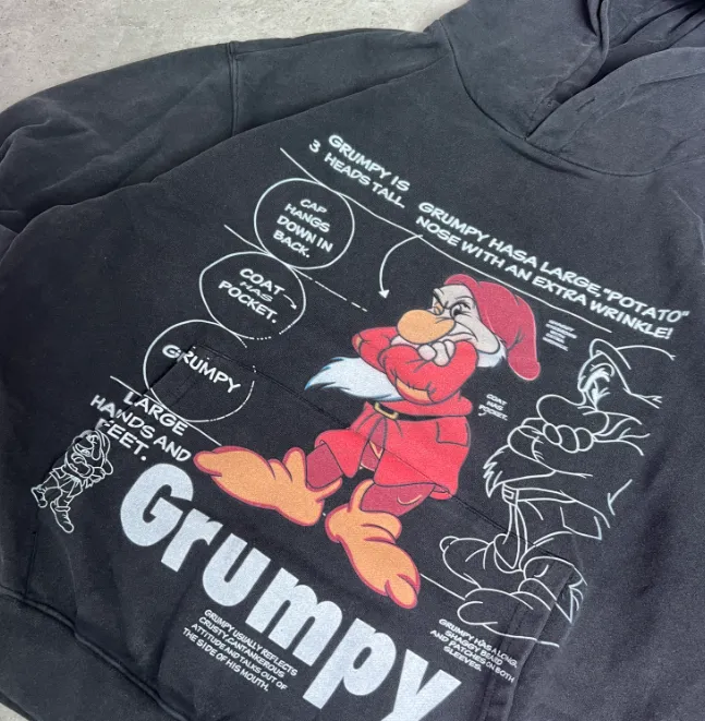 Wang Jiaer Same Style 90S GRUMPY DISNEY VINTAGE HOODIE Retro American Vintage Washed and Used Disney Dwarf Cartoon Printed Hoodie Washed Black S M L XL